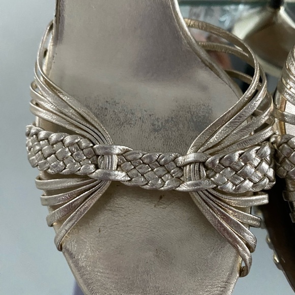 đź©·Sexy Gucci Mulesđź©· - Picture 2 of 9